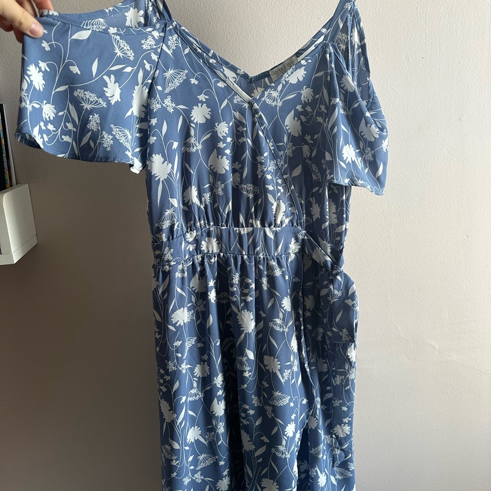 Sienna Sky Blue and White Floral Dress
